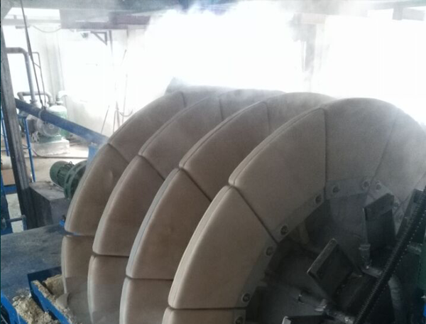江蘇陽光電廠圓盤脫水機(jī)項目